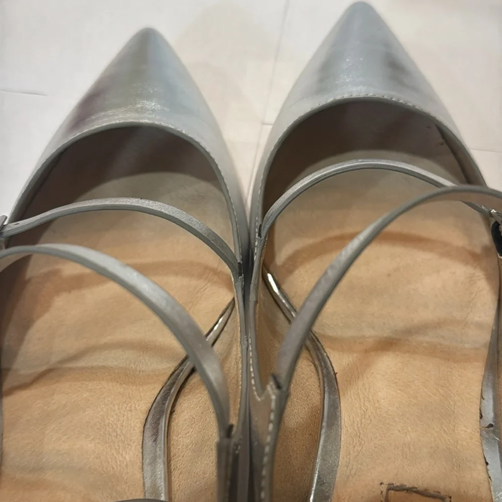 TOPSHOP Silver Pointy‎ Toe Block Heel Shoes Size 9.5/39